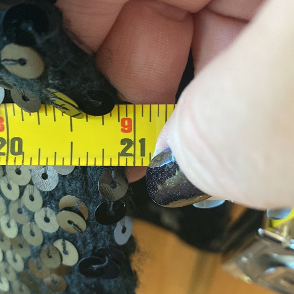 Woman’s Blazer Covered in sequins!🧥
My Favorite Things SZ 1X - Picture 8 of 9